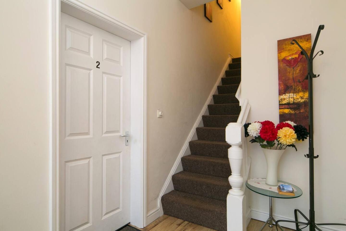 Pass The Keys Hafan Stylish 2 Bedroom Sea View Apartment Pwllheli Exteriér fotografie